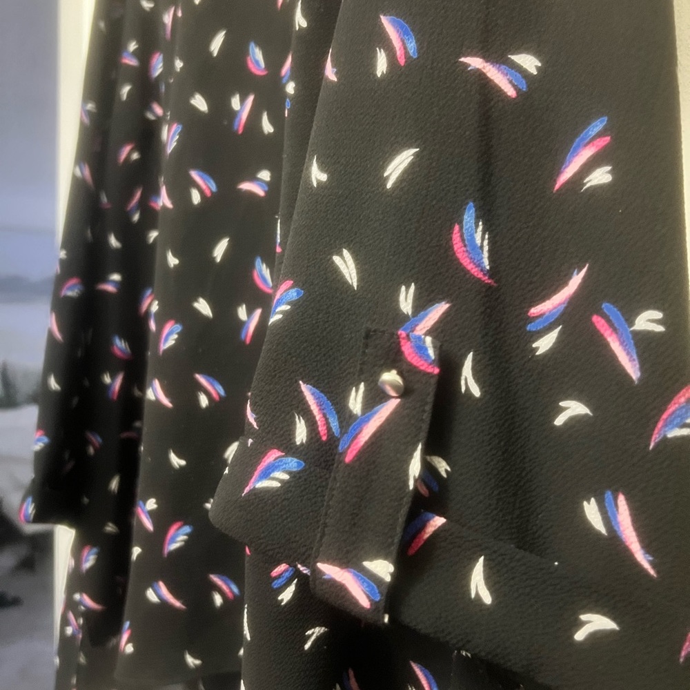 Women’s shirt